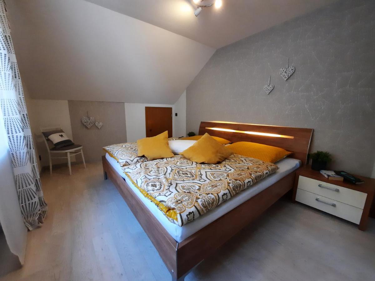 Ferienwohnung Im Bachtal Pommern エクステリア 写真